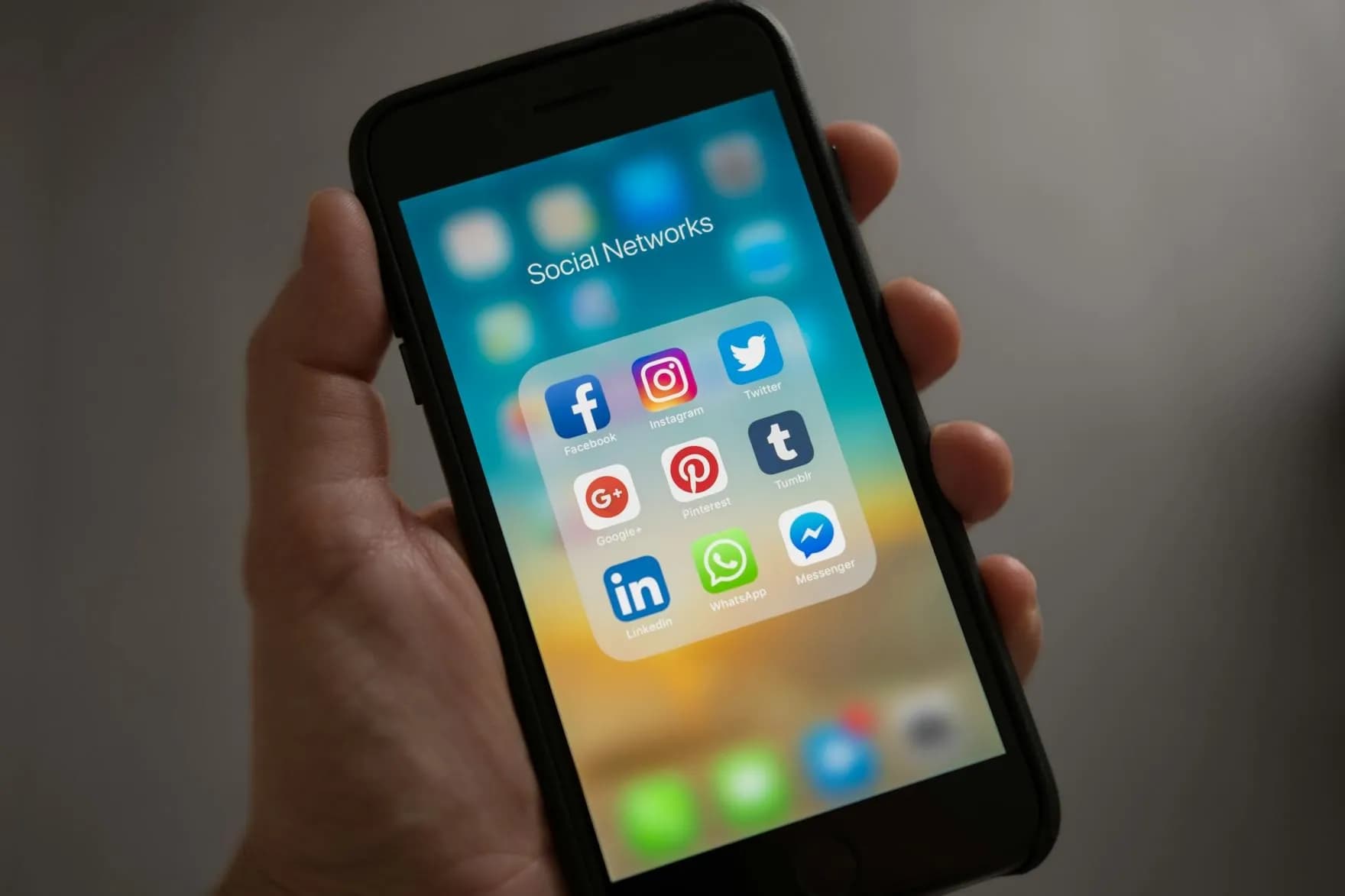 using social media to find out who is calling you
