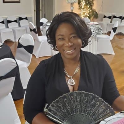 Debra Lynn Tuttle avatar