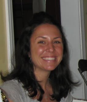 Rebecca Evelyn Stack avatar
