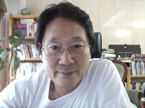 Hye Kyong Plumeau avatar