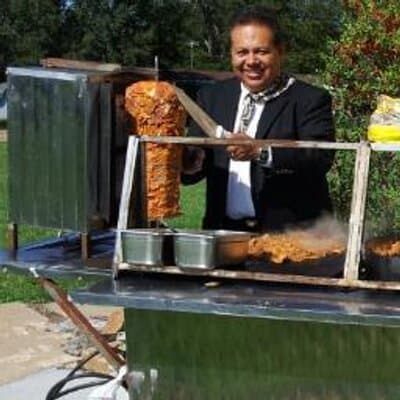 Santa C Botello avatar