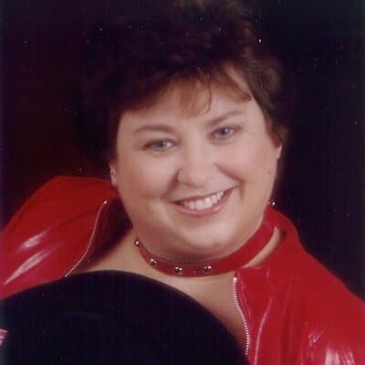 Rebecca Lynn Jacobs avatar