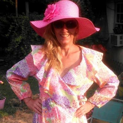 Robin M Maynard avatar