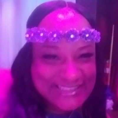 Stephanie Dale Smith avatar